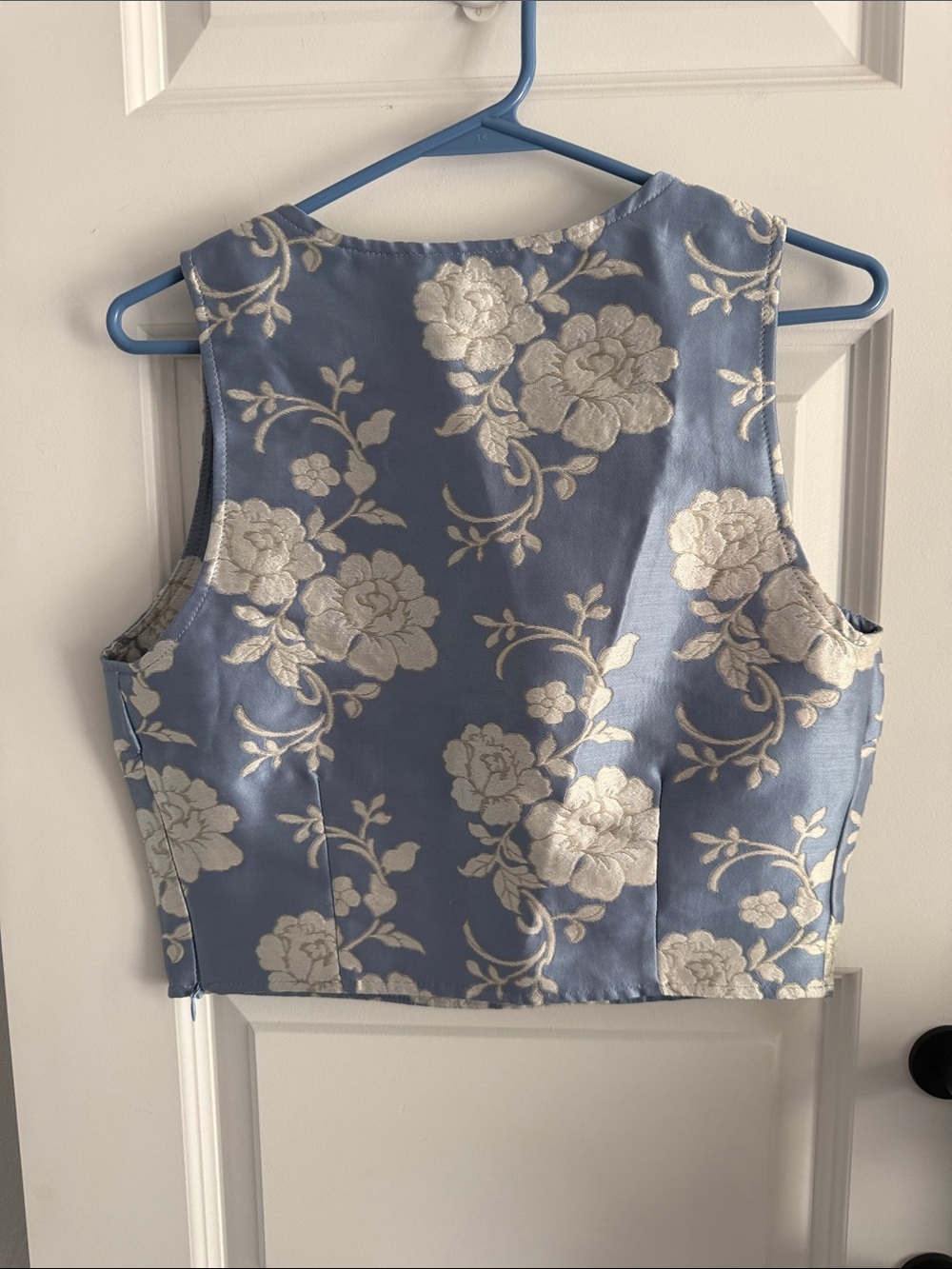 Sage the label Blue Floral Satin Bomber jacket with matching blouse size small - Picture 4 of 9